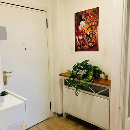 Front Metro Lucania Apartament *